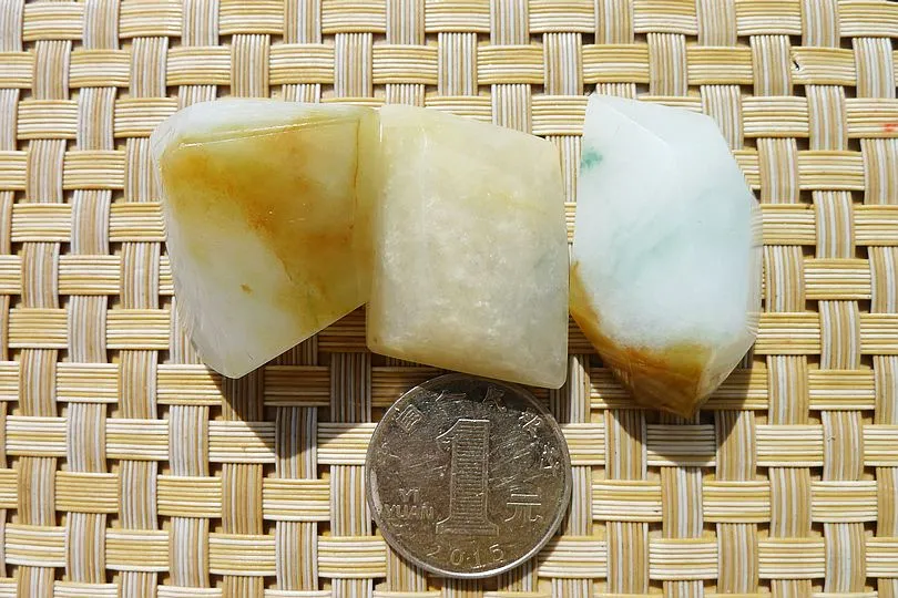 Natural Jade Rough Jadeite Raw S-61g