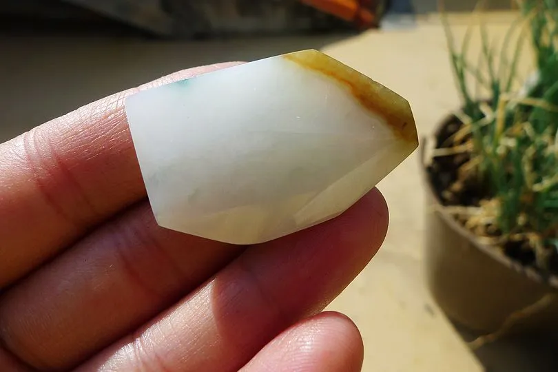Natural Jade Rough Jadeite Raw S-61g