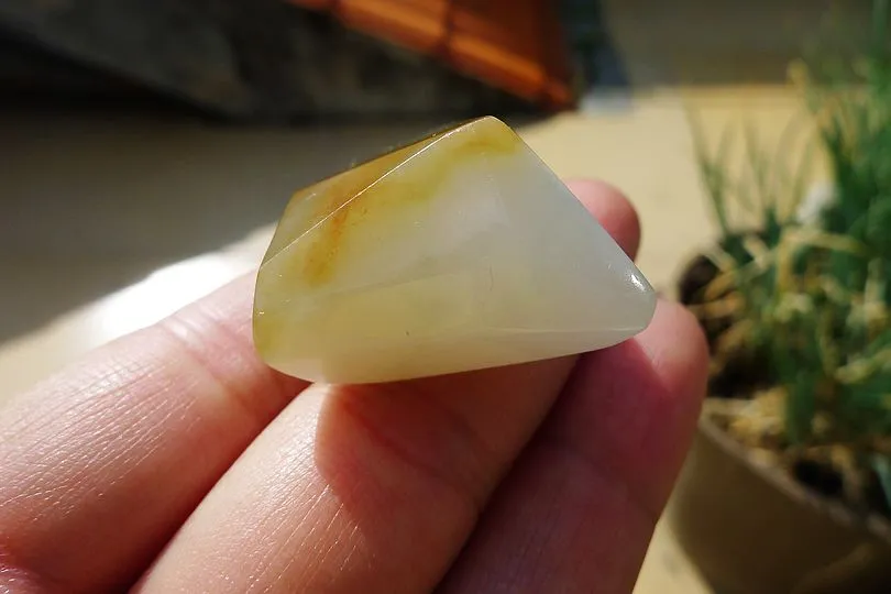 Natural Jade Rough Jadeite Raw S-61g
