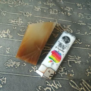 Natural Kunlun Jade Rough Nephrite Raw (147g, 8X3.5X3X1cm)