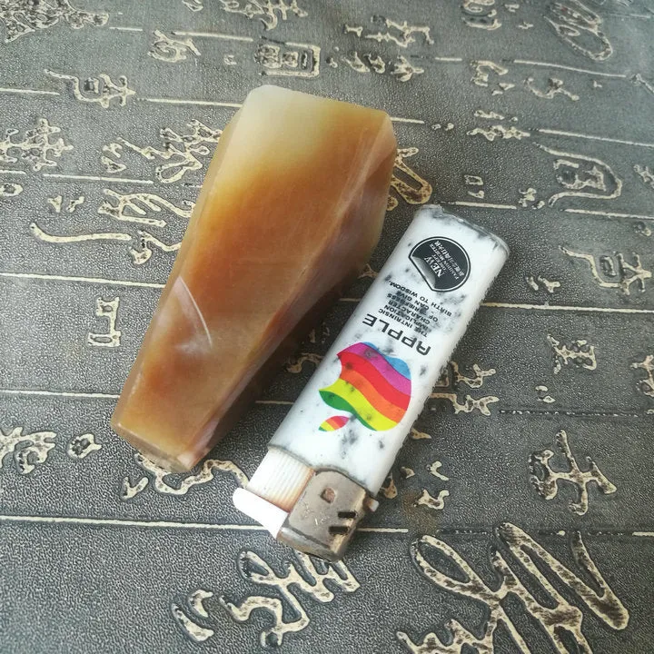 Natural Kunlun Jade Rough Nephrite Raw (147g, 8X3.5X3X1cm)