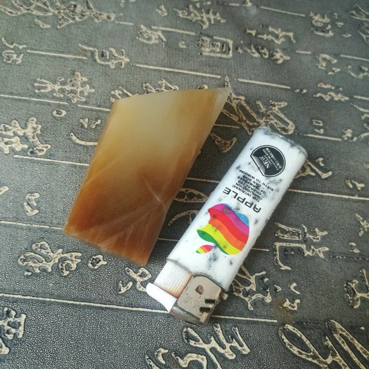 Natural Kunlun Jade Rough Nephrite Raw (147g, 8X3.5X3X1cm)