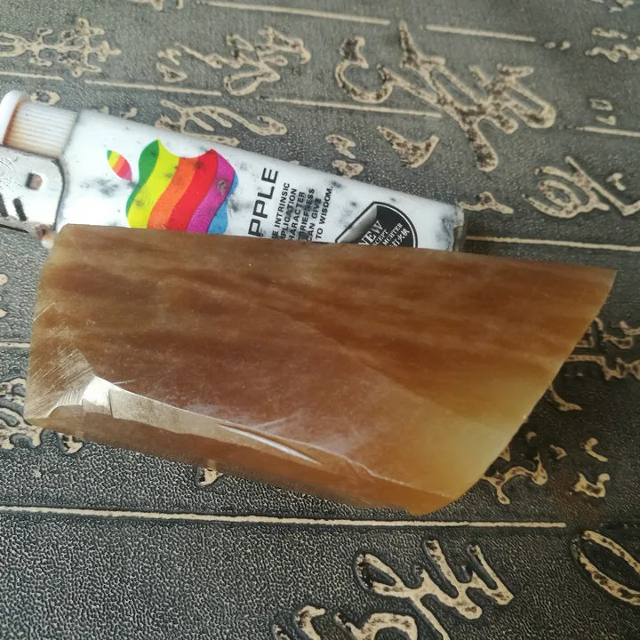 Natural Kunlun Jade Rough Nephrite Raw (147g, 8X3.5X3X1cm)