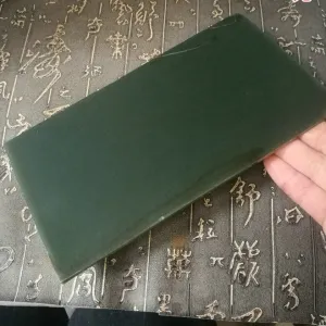 Natural Kunlun Jade Rough Nephrite Raw (251g, 18.5X10X0.4cm)