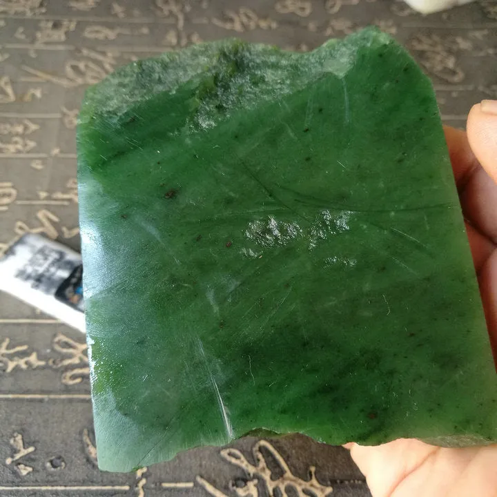 Natural Kunlun Jade Rough Nephrite Raw (348g, 8X8X1.7cm)