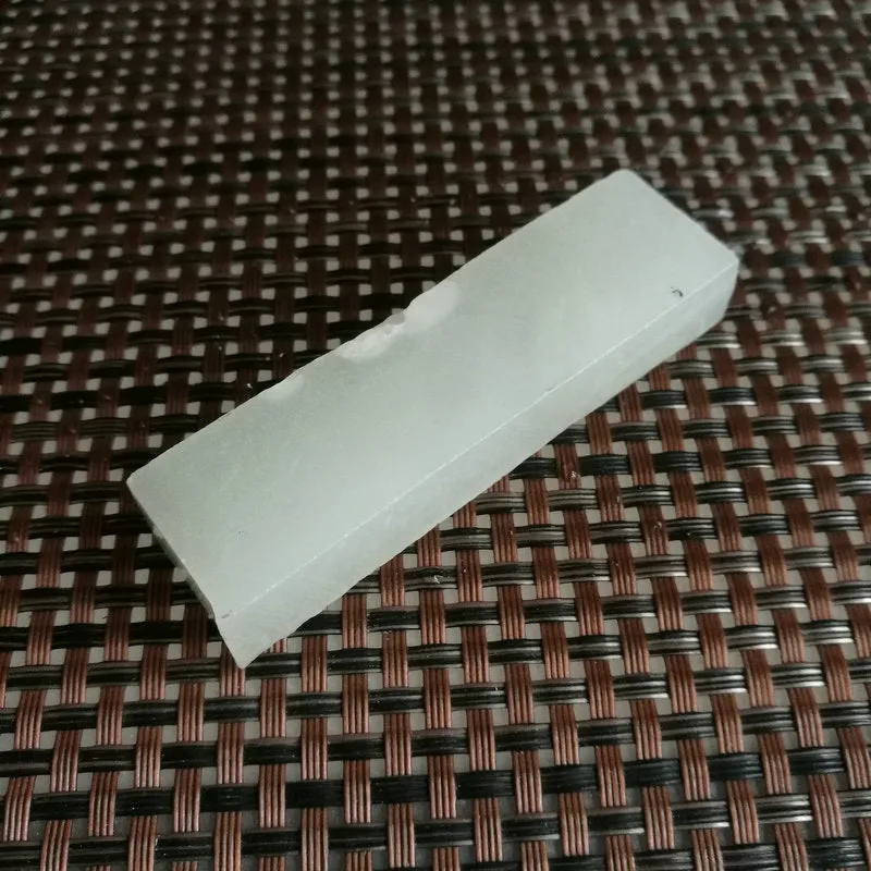 Natural Kunlun Jade Rough Nephrite Raw (47g,6.8X1.8X1.3cm)