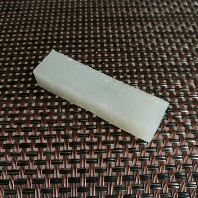 Natural Kunlun Jade Rough Nephrite Raw (47g,6.8X1.8X1.3cm)