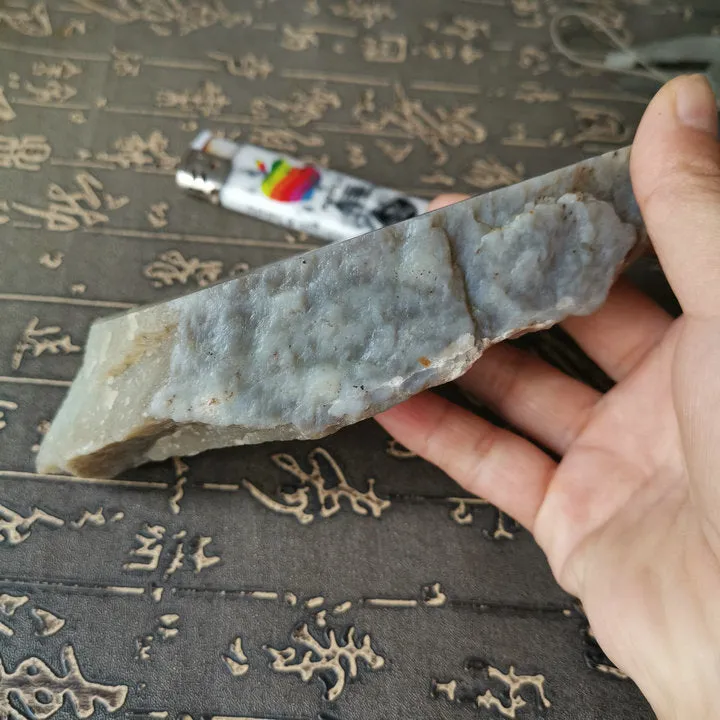Natural Kunlun Jade Rough Nephrite Raw (539g, 15X6X3cm)