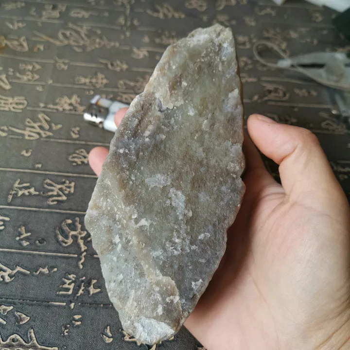 Natural Kunlun Jade Rough Nephrite Raw (539g, 15X6X3cm)