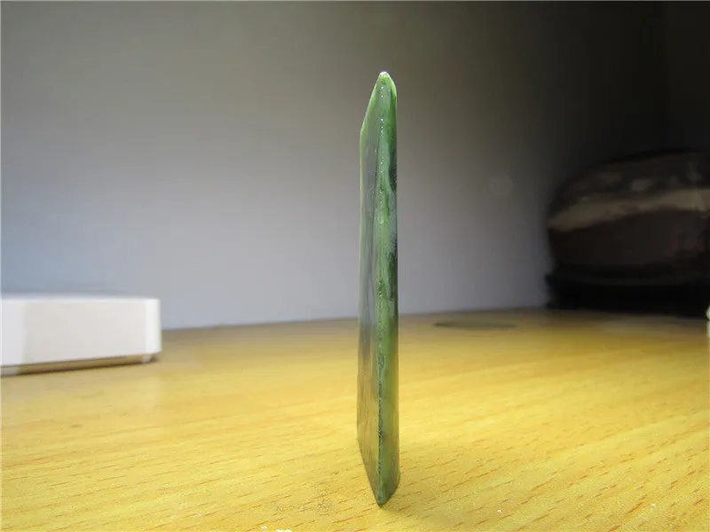 Natural Siberian Jade Rough Russia nephrite Raw (20.12g, 62X31X6mm)