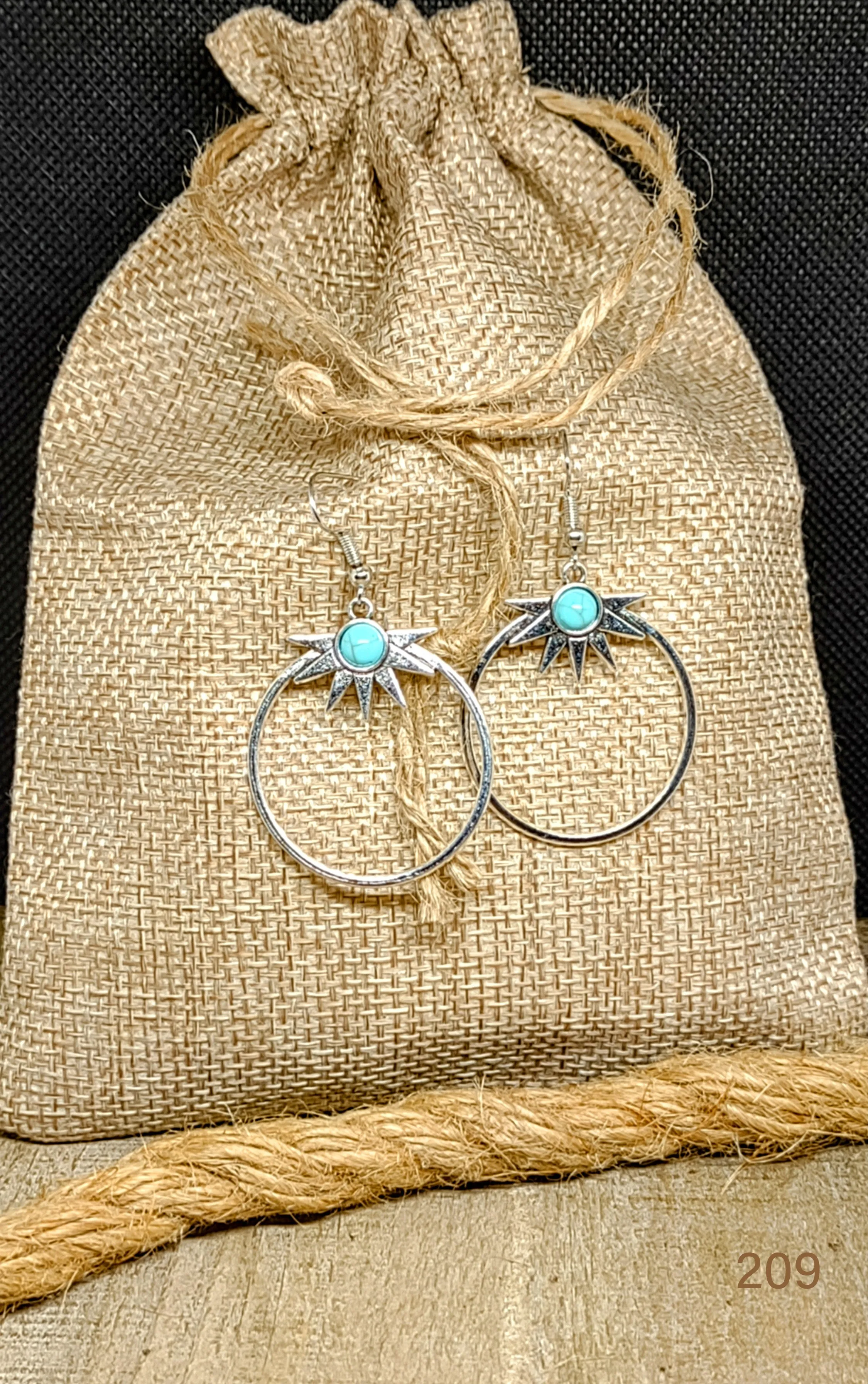 NEW! Western vintage silver turquoise stone drop earrings ''New"