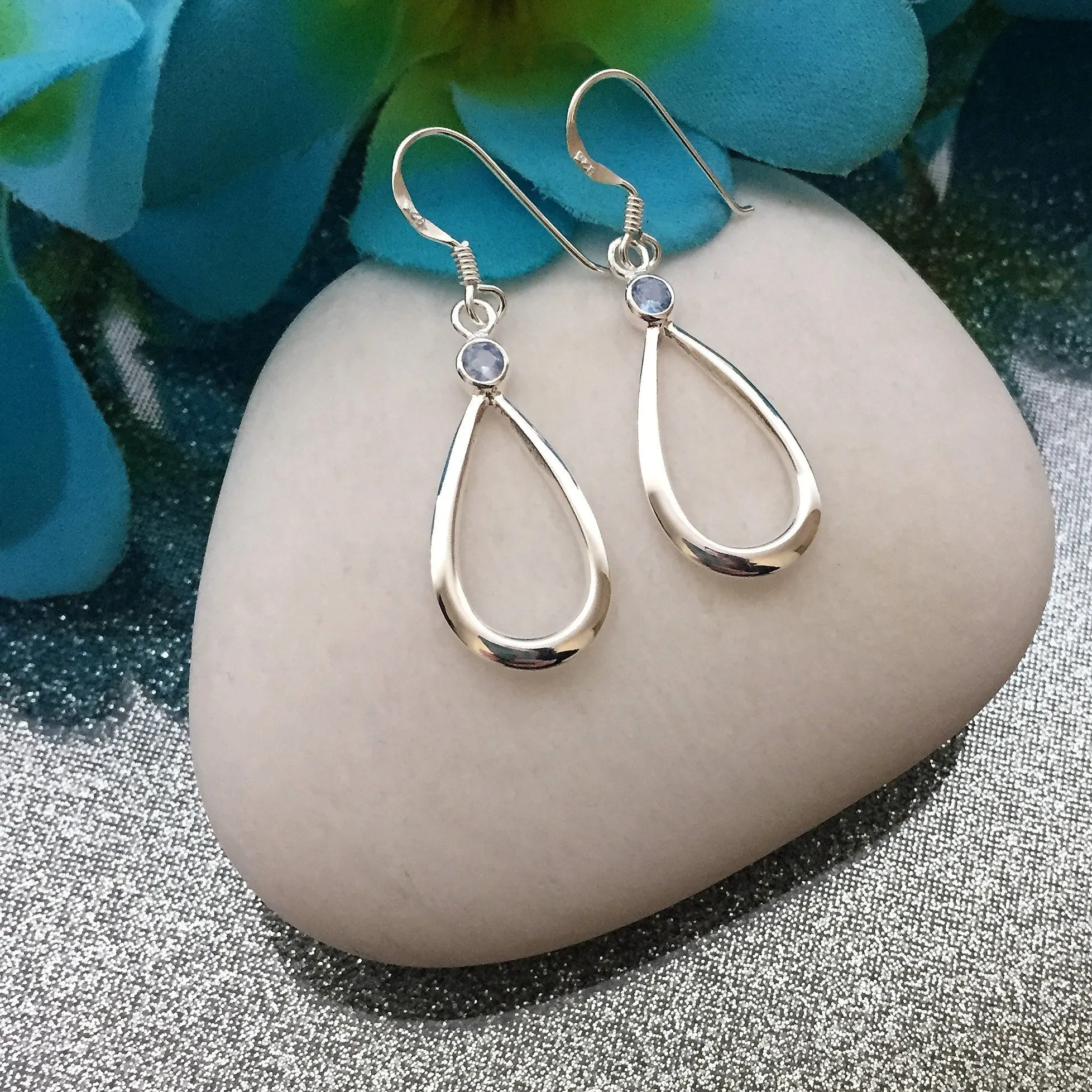 Pia Earrings - VE182B
