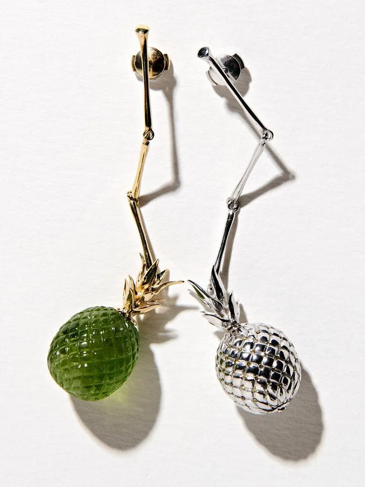 THE FRANCIS PINEAPPLES